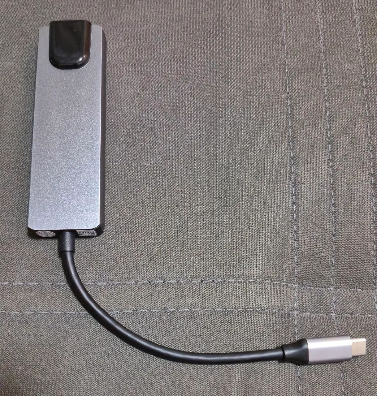 Hub USB-C 5 em 1 HDMI 4K + 2 USB + USB-C - Perfeito para Notebook e Celular<br> - Foto 3