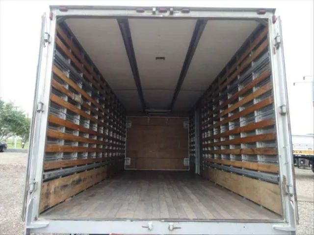 Mb Accelo 1016 4x2 - Ano 2013 - Foto 4