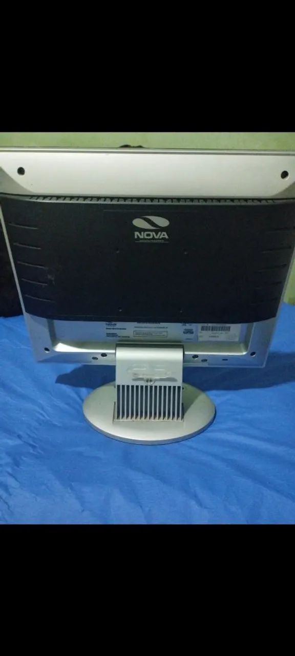 MONITOR VGA 15" funcionando perfeitamente - Foto 3