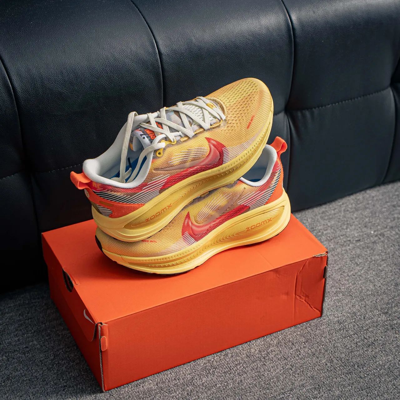 NIKE VOMERO 18 - Foto 2