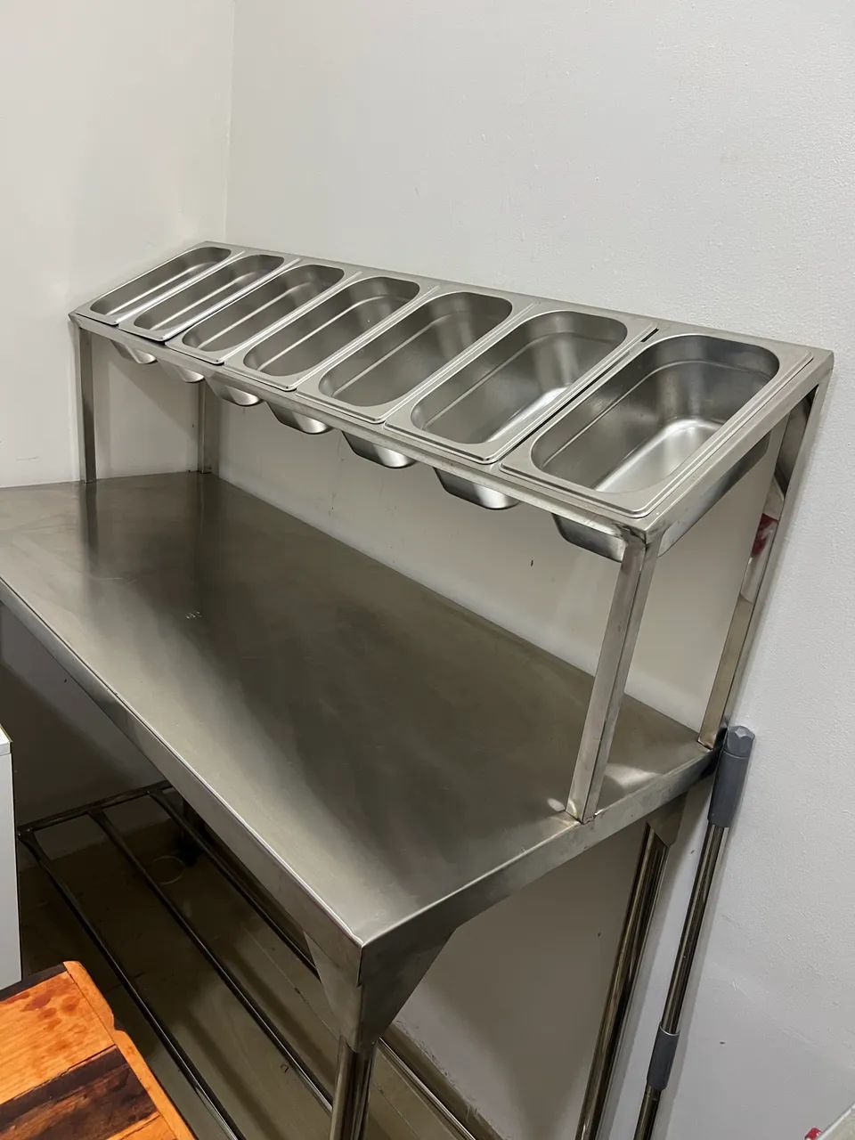 MESA INOX COM CUBAS439340807645440001