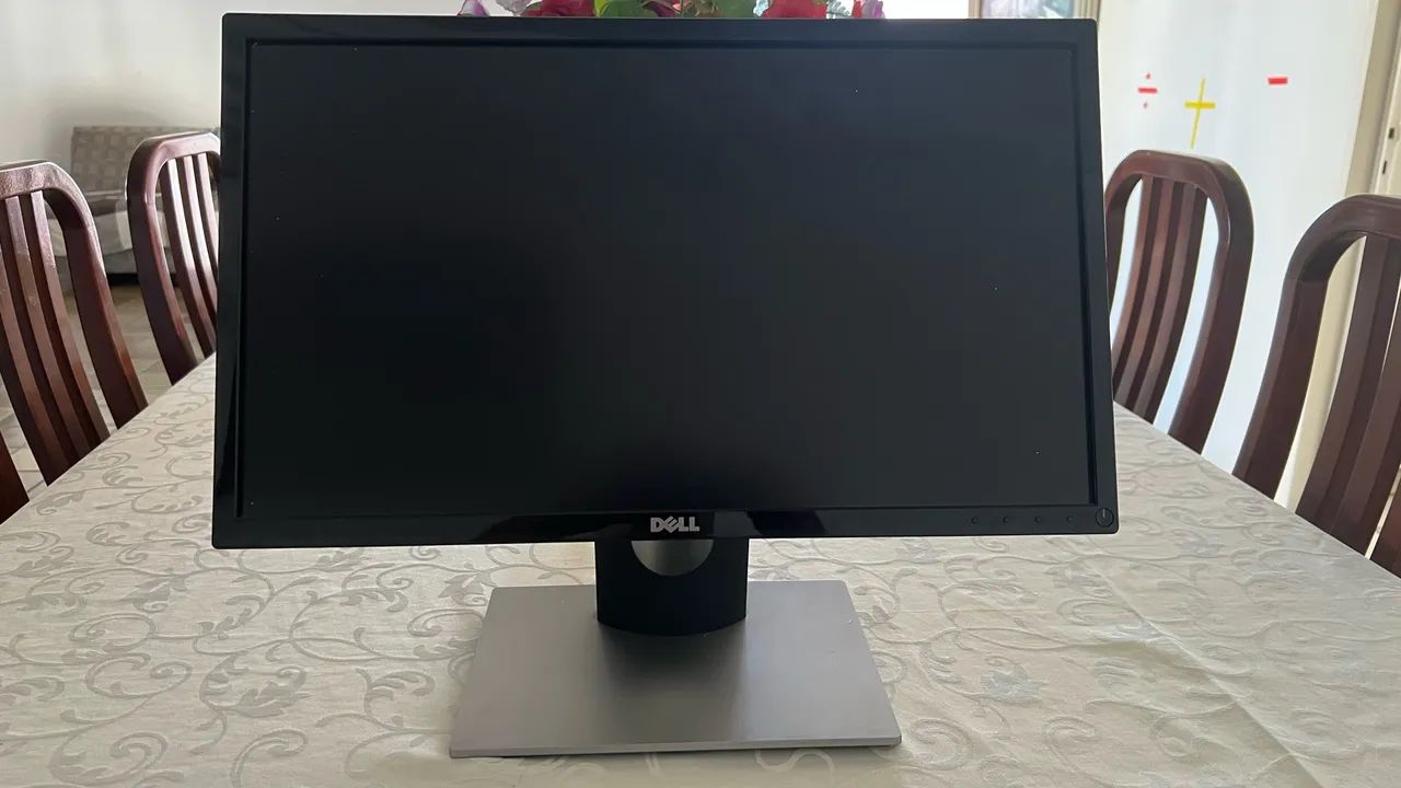 Monitor Dell SE2219H em ótimo estado