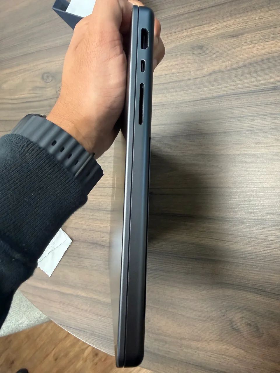 MacBook Pro 14 M3 Pro | 18GB | 1TB SSD | AppleCare+ até 12/2026 - Foto 3
