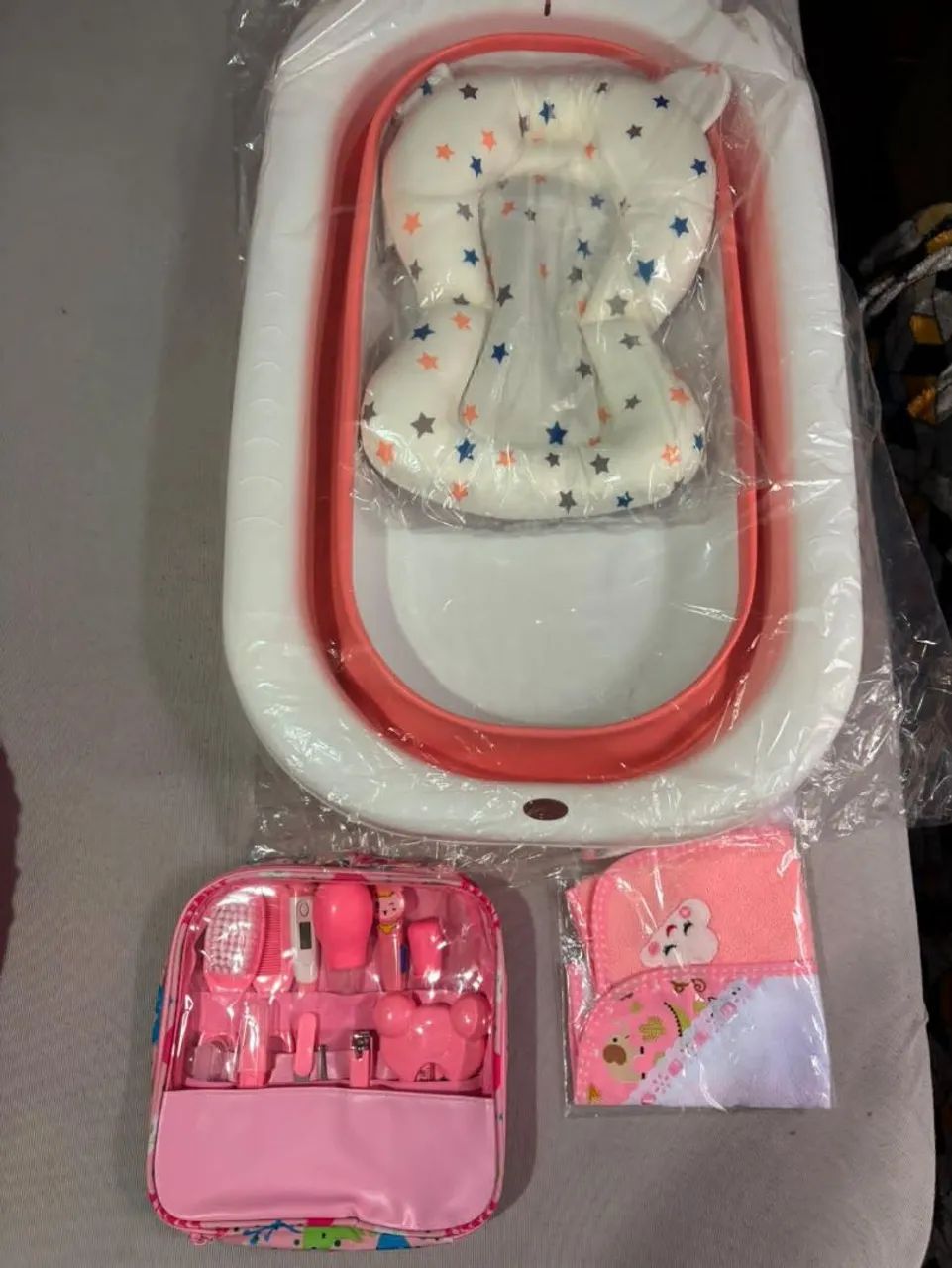 Banheira e cueiro de bebê  - Foto 2