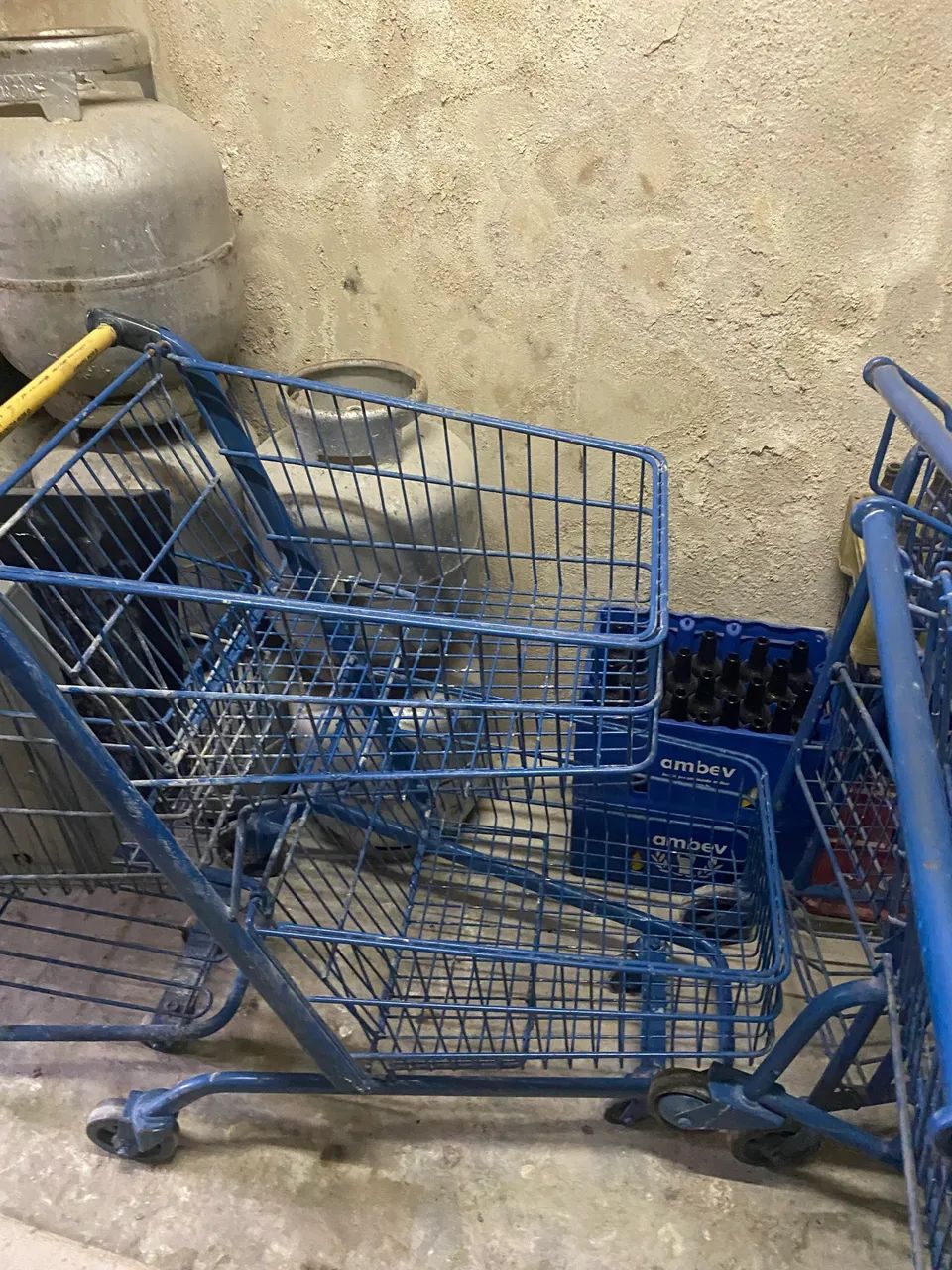 Carrinhos de compras!