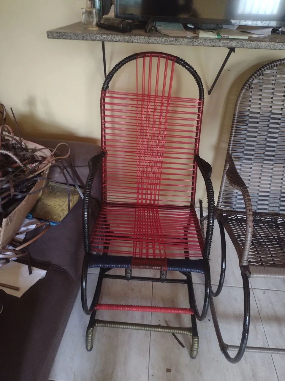 Cadeiras reformada de balanço  - Foto 3