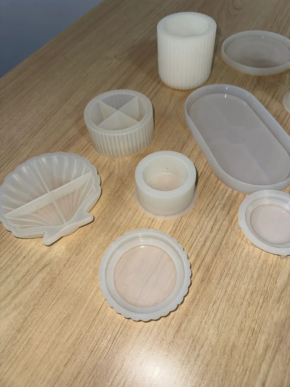 KIT COM 9 MOLDES DE SILICONE PARA VELAS E ARTESANATO - SEM USO - Foto 2