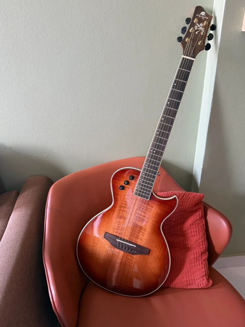 Violão Marques VA-09 impecável 