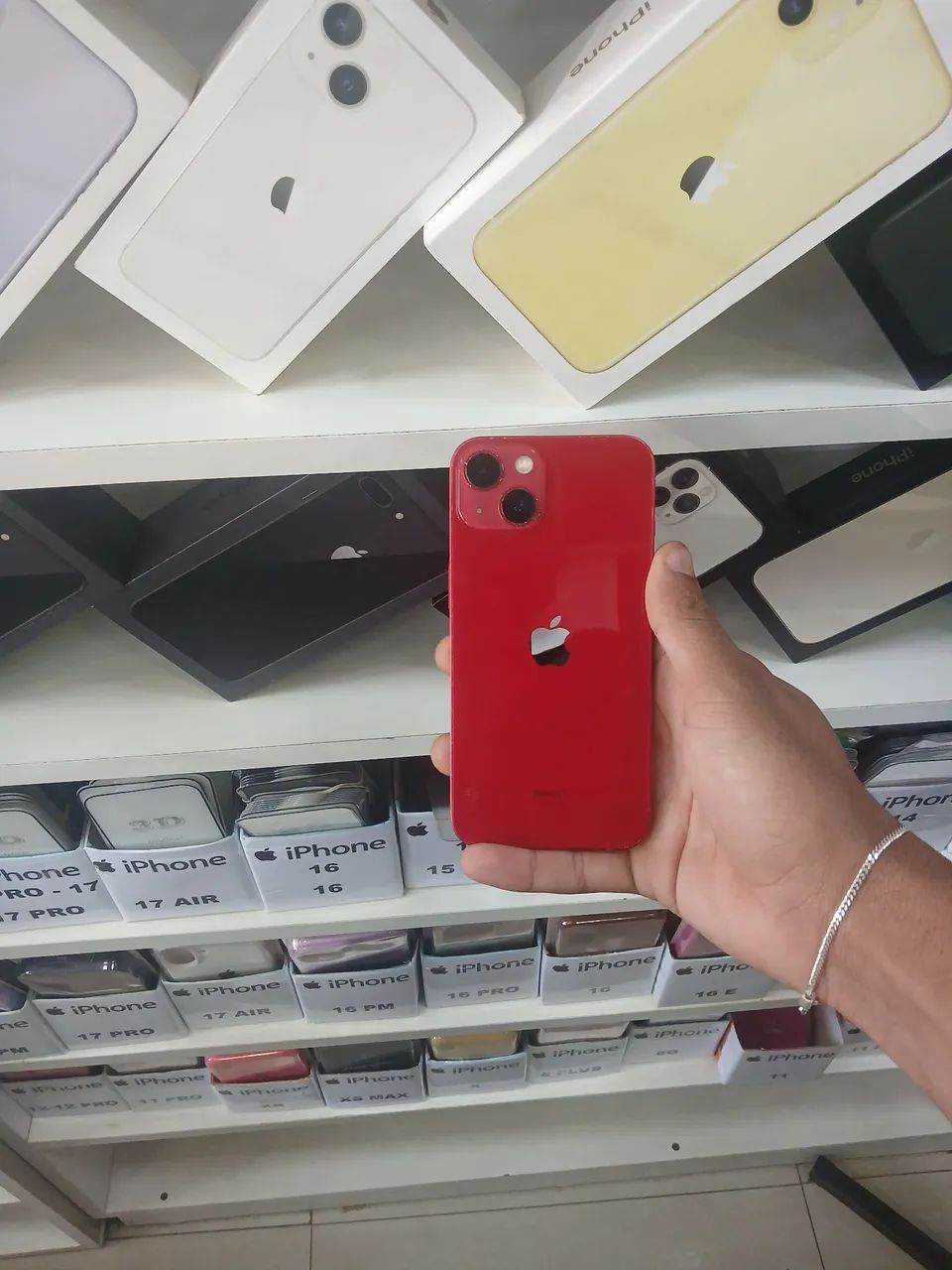 IPHONE 13
