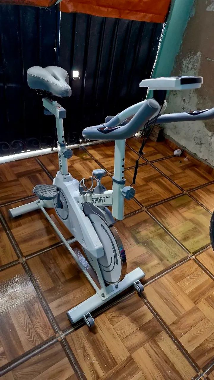 Bicicleta ergométrica "spinning"
