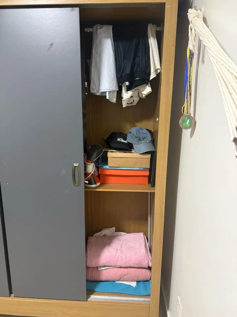 Guarda roupa semi novo  - Foto 2