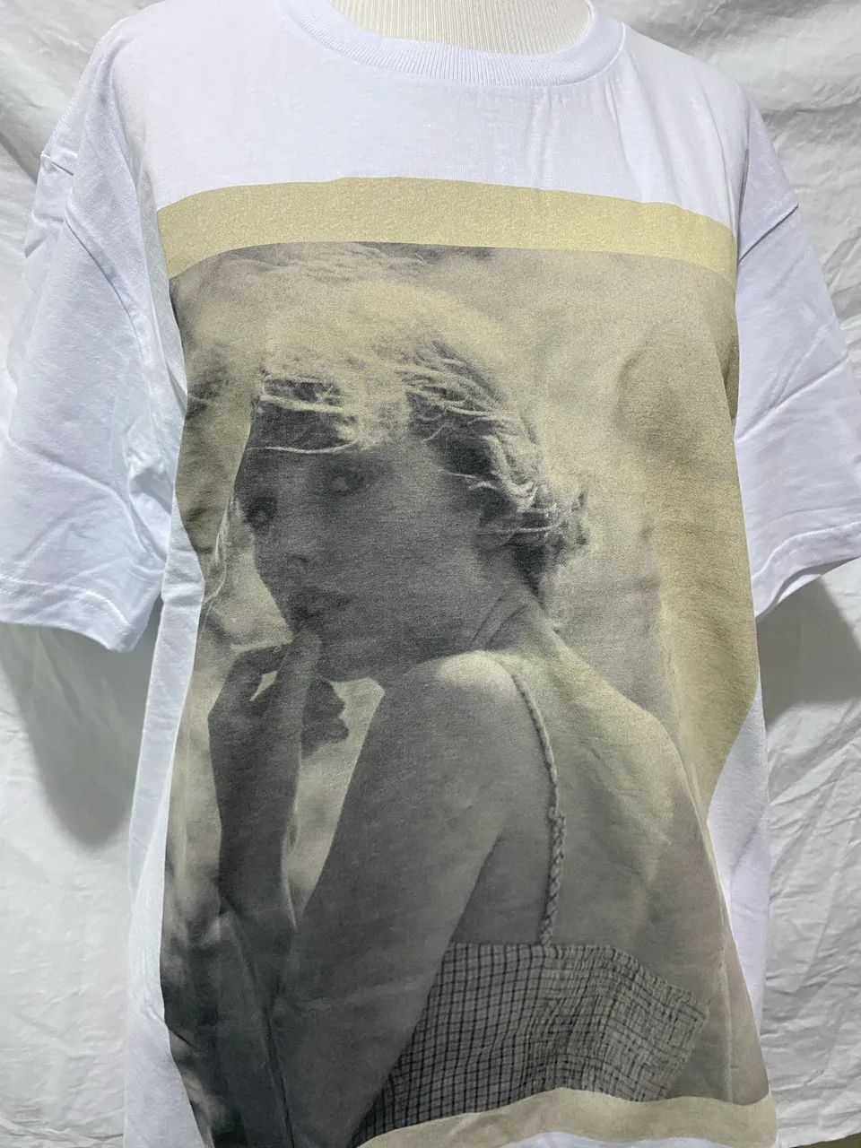 Camisa Taylor Swift Folklore - Foto 2