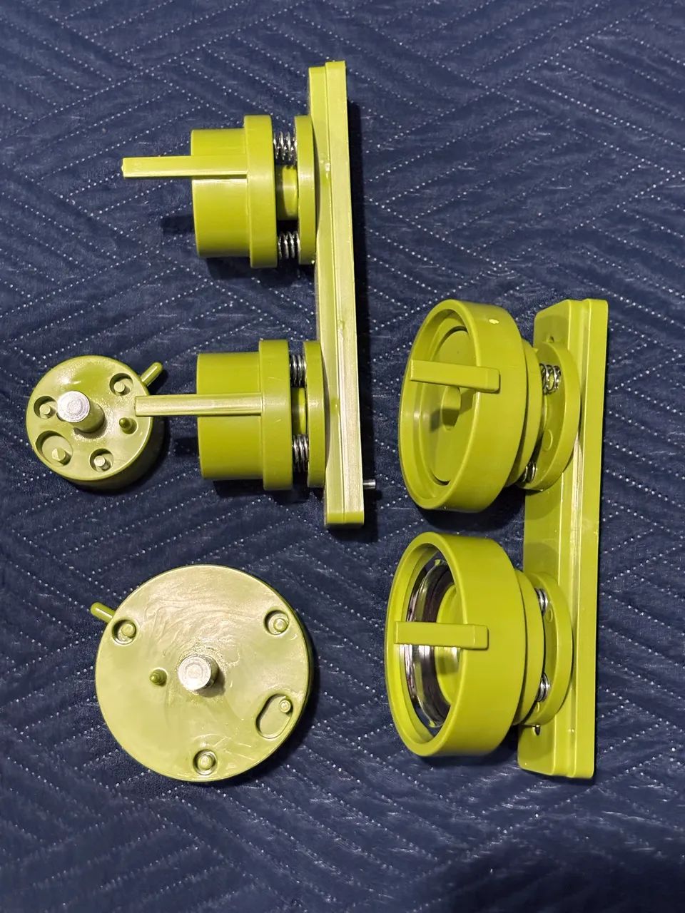 MÁQUINA DE BOTTONS