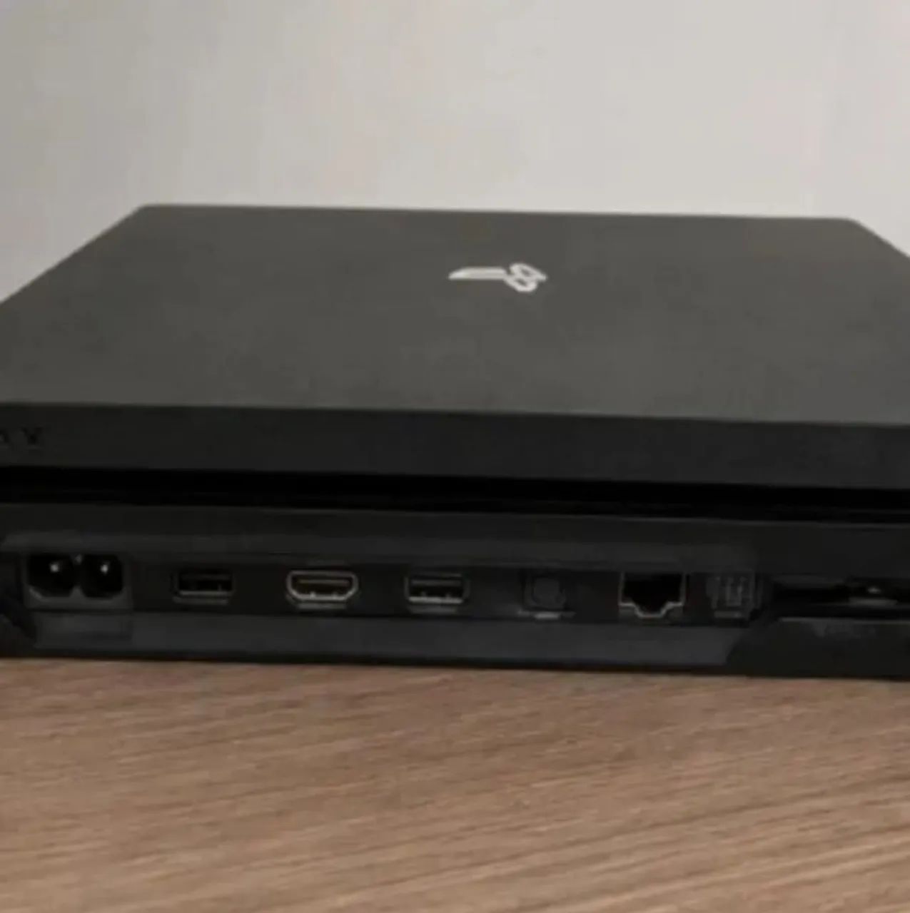 Ps4 pro 1 tera - Foto 2