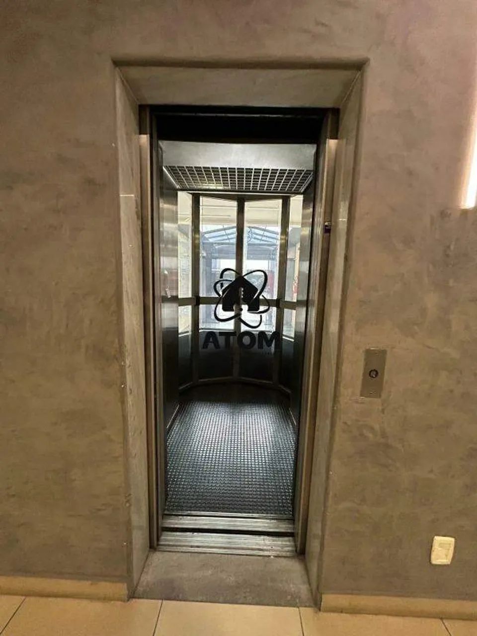 Sala Comercial para Aluguel no Centro de Taubaté, SP - Foto 4