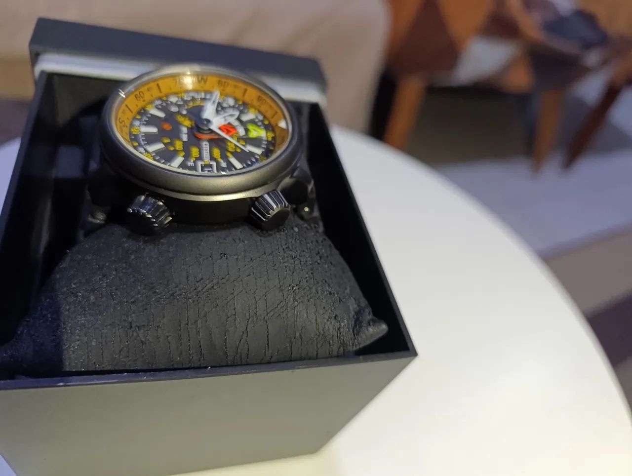 Citizen alticrhon Titanium eco drive mostarda  - Foto 4