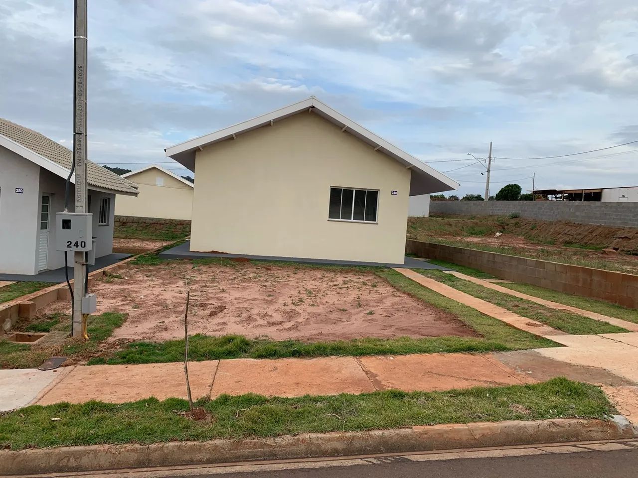 Vendo ou troco DIREITOS - Foto 2