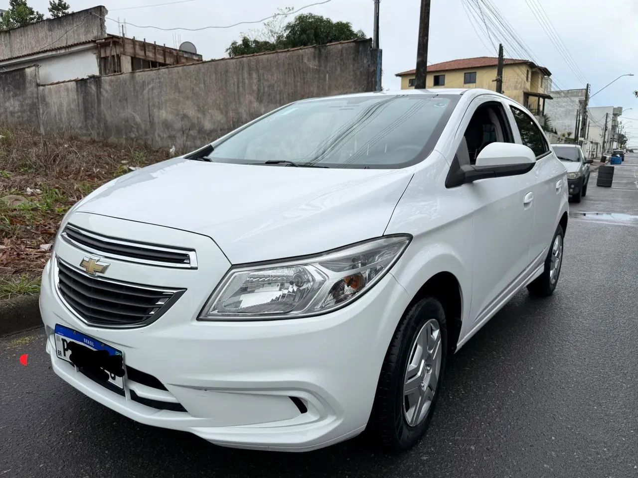 Chevrolet Onix ONIX HATCH LT 1.0 8V FLEXPOWER 5P MEC. 2016