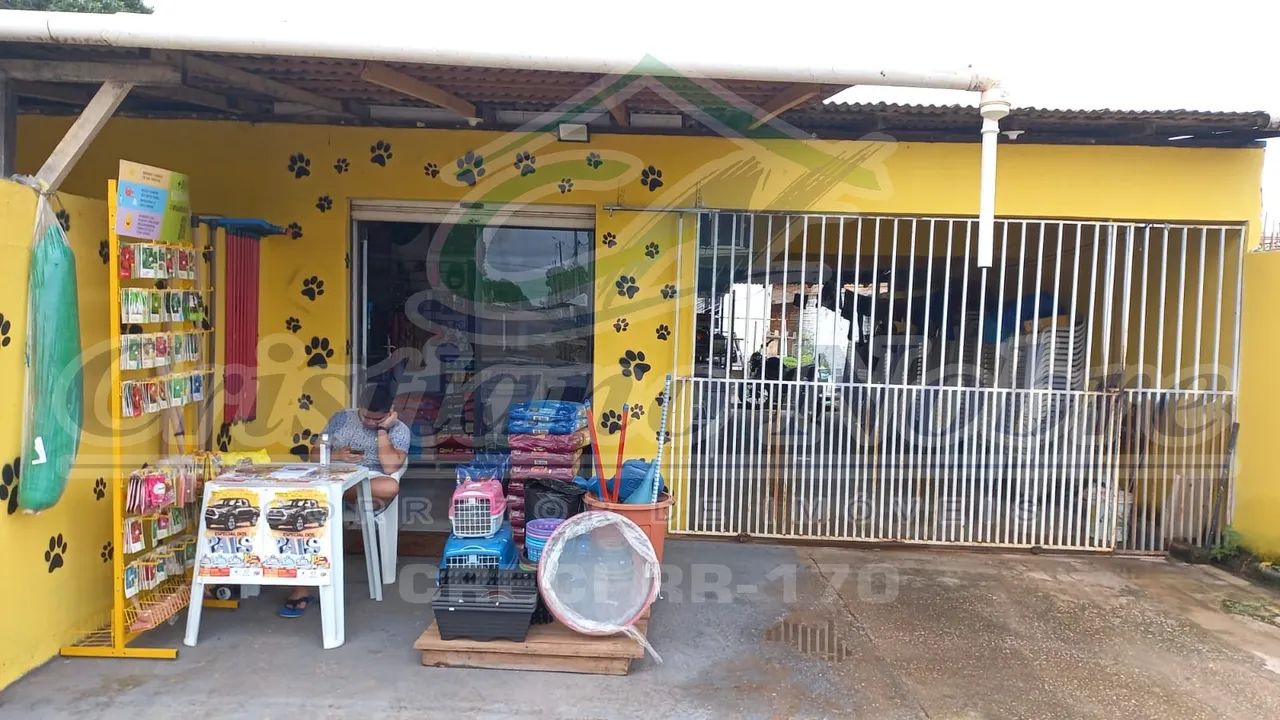 Vende Excelente Casa com Ponto Comercial em Funcionamento - Foto 2