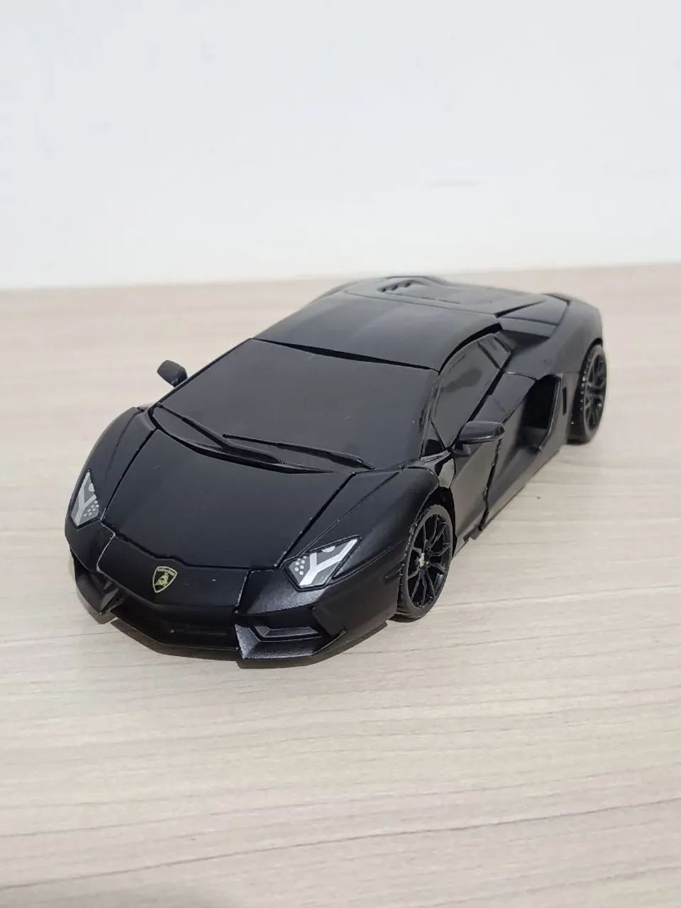 Transformers Lockdown KBB  - Foto 5