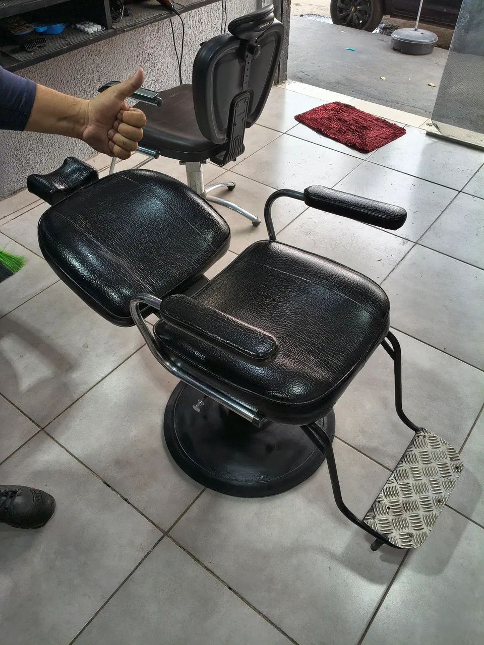 Cadeira de barbeiro rústica  - Foto 3