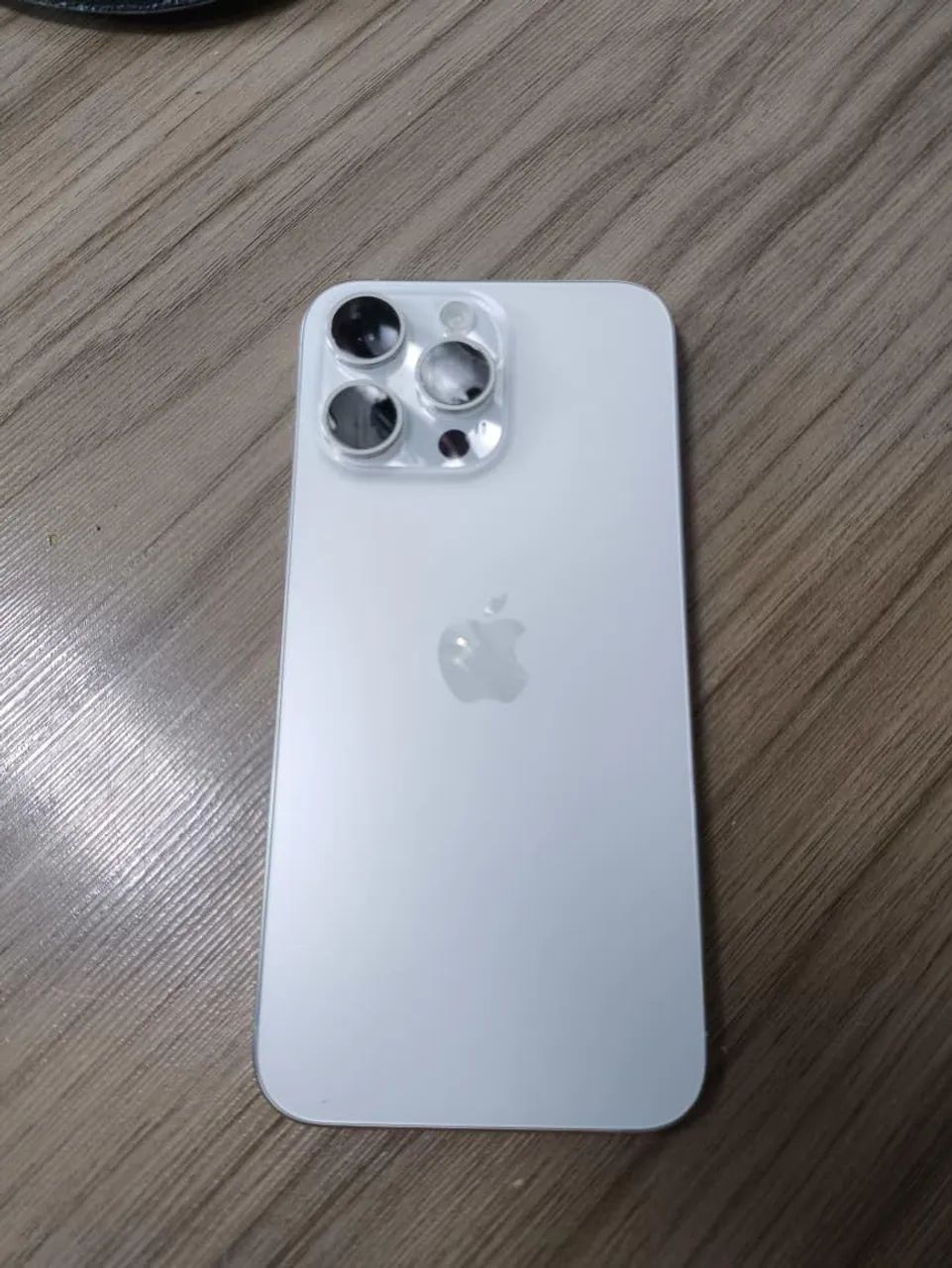 iPhone 15 Pro Max - 256GB  - Foto 4