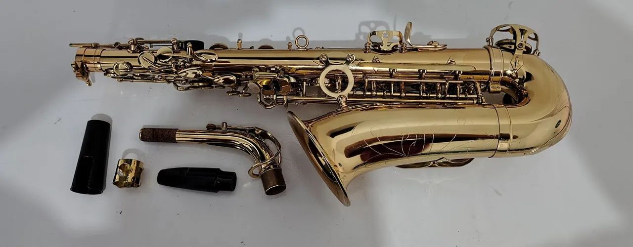 Saxofone alto  - Foto 5