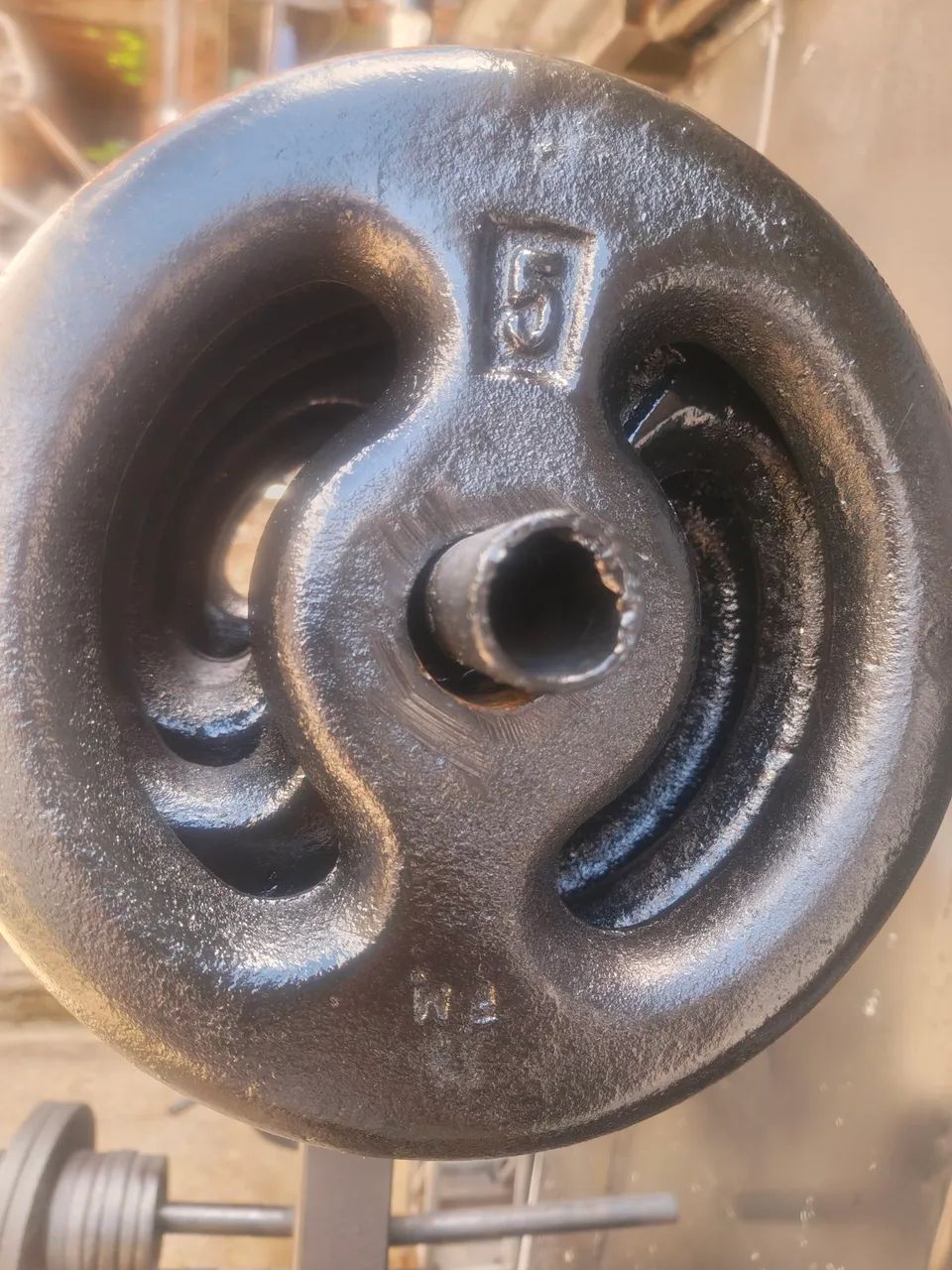 Anilhas de 5 kg para musculação  - Foto 4