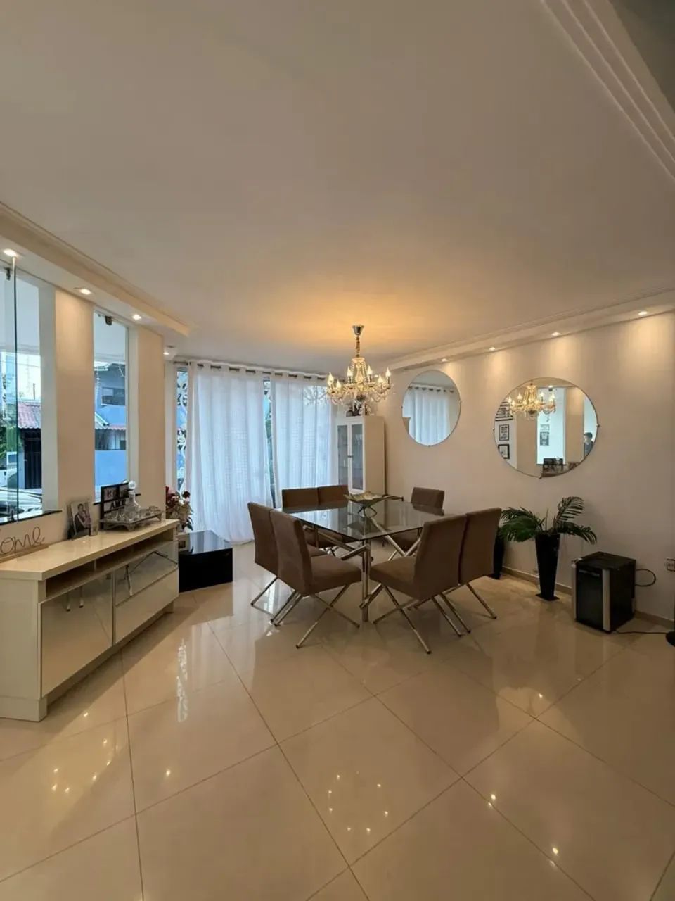 .Casa Duplex com 360m², 4 Quartos, Sendo 3 Suítes com Closet, Piscina Privativa e Esc - Foto 3