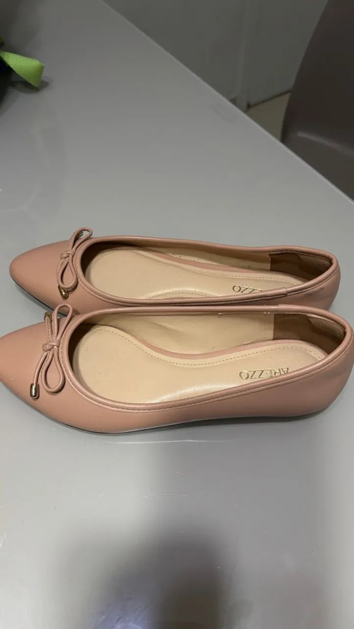 Sapatilha Arezzo nude