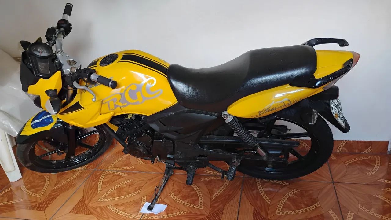 Moto Apache 2010, 150cc - Foto 2