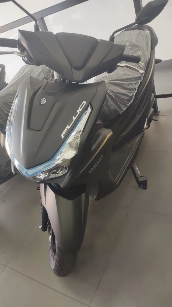 Yamaha Fluo / Leandro