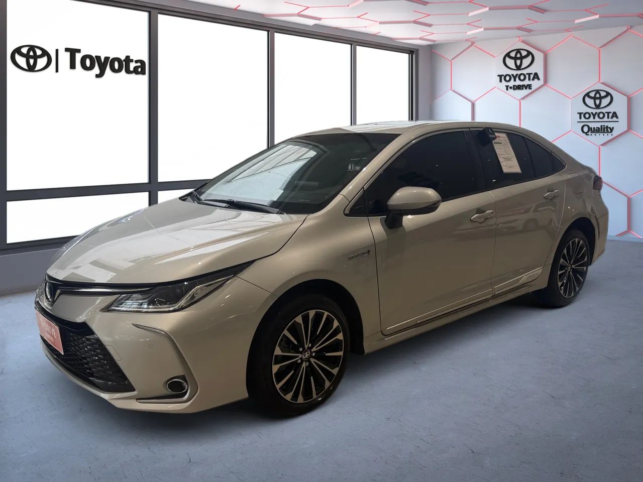 Toyota Corolla Altis Prem. Hybrid 1.8 Flex AUT, foto 1 de 16
