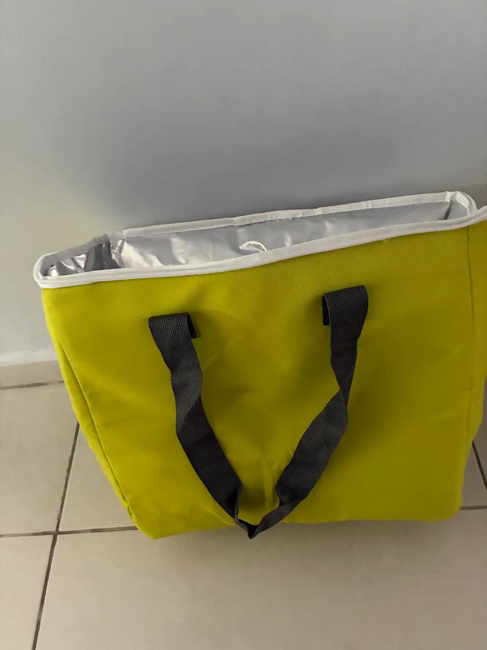 Vendo bolsa térmica 30 litros - Foto 2