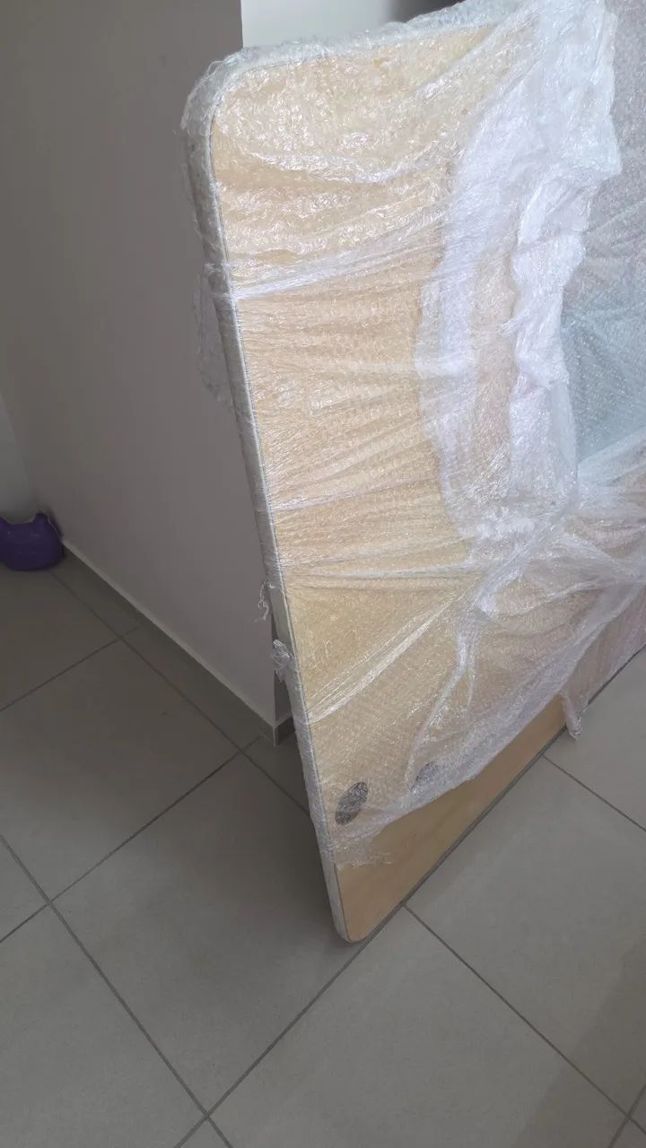 Mesa de escritorio em L (suspensa) - Foto 3