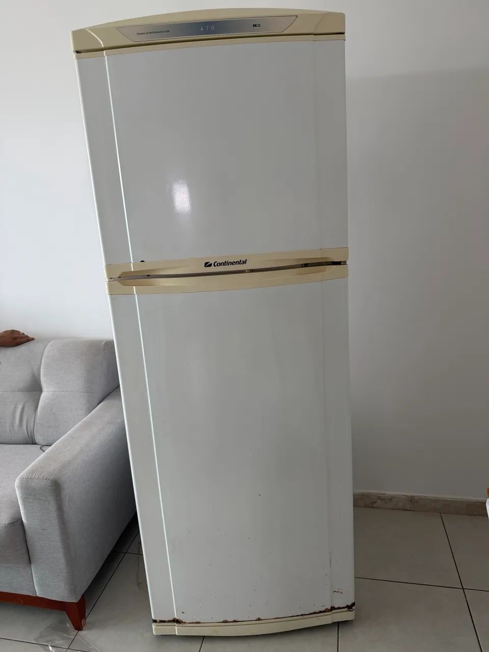 Geladeira Continental 