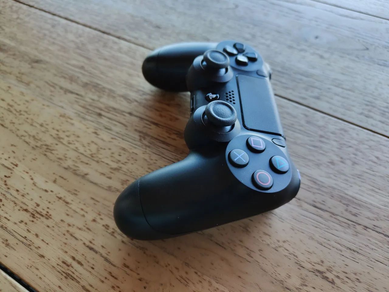 Controle em fio DualShock 4 - Foto 2