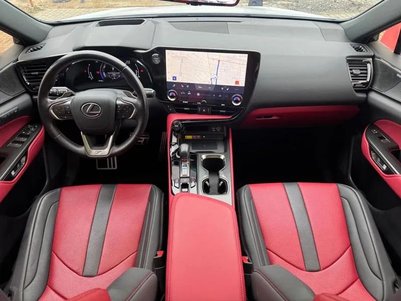 Lexus NX-350h F-sport 2.5 16V Aut. (hybrid), foto 15 de 20