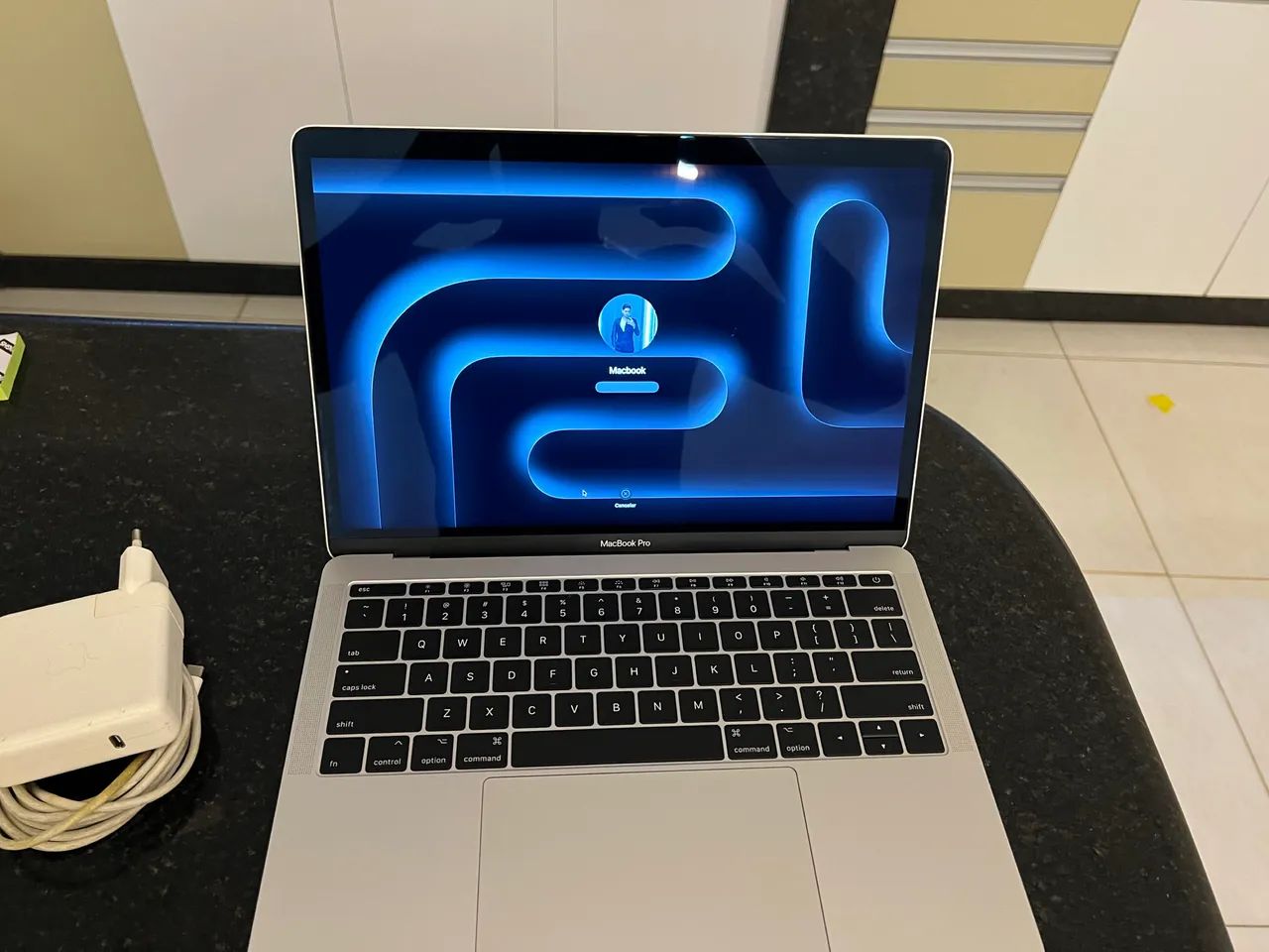 MacBook Pro 13 