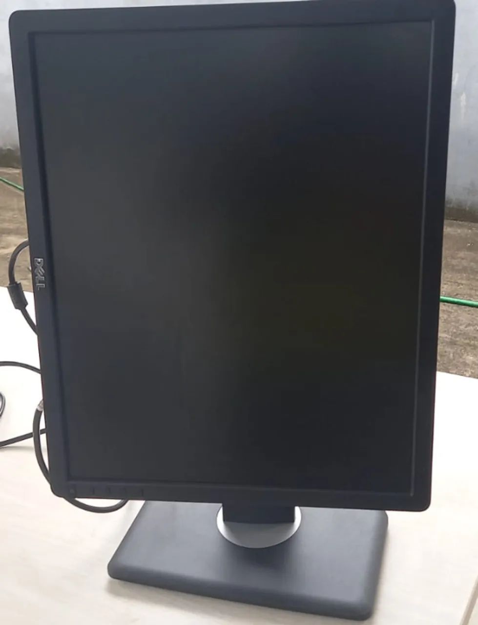 Monitor DELL LED TIPO TN 19" P1913SB - Foto 2