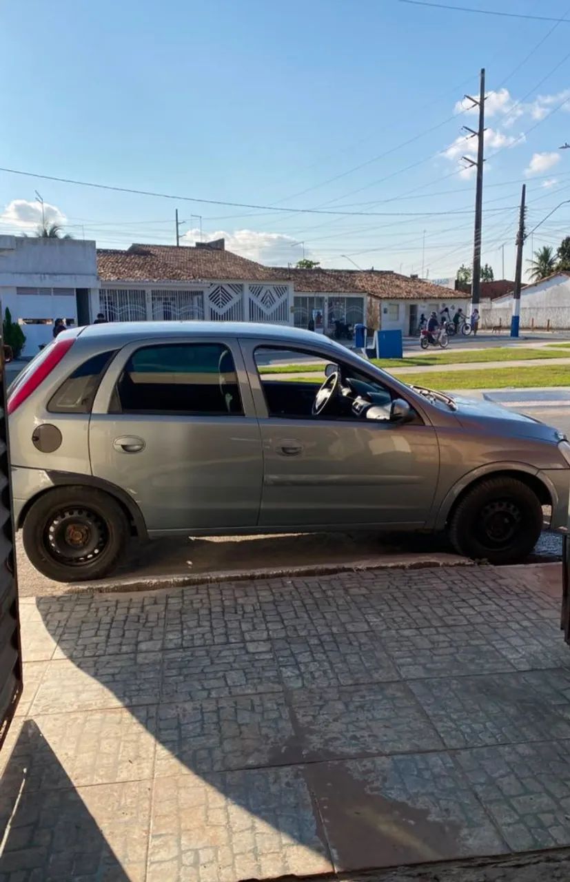 Chevrolet Corsa Corsa Hatchback 1.0 MPFI 8V 71cv 5p 2003