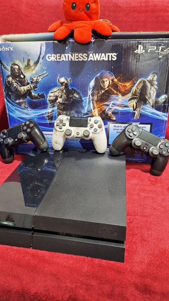 Sony Playstation 4 FAT Semi Novo na Caixa + 3 Controles + 14 Jogos Parcelo até 12x S/Juros - Foto 2