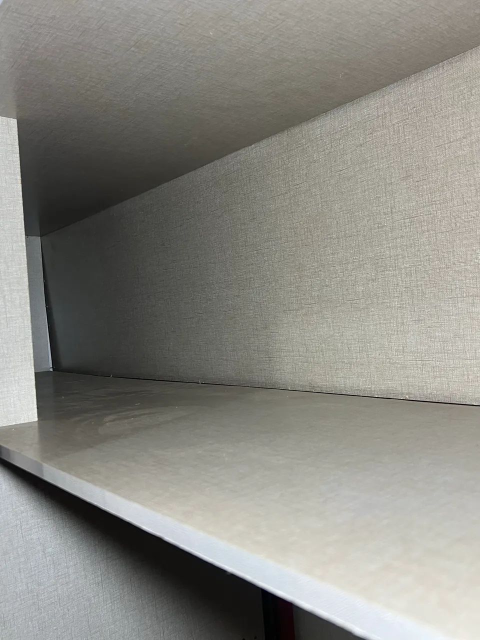 Guarda roupa com duas portas de correr e com espelho  - Foto 4