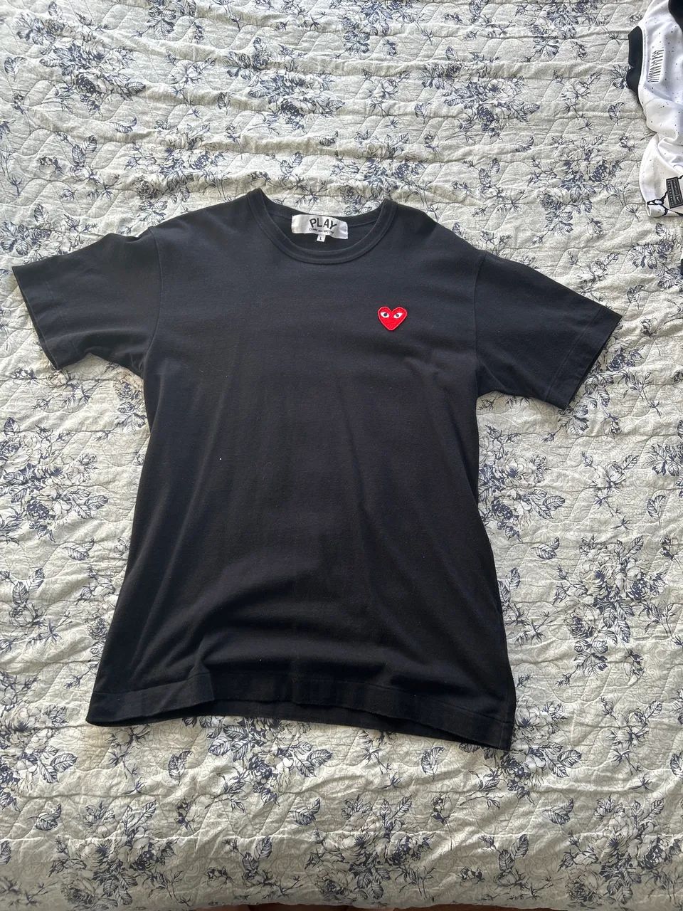 Camiseta Comme Des Garçons