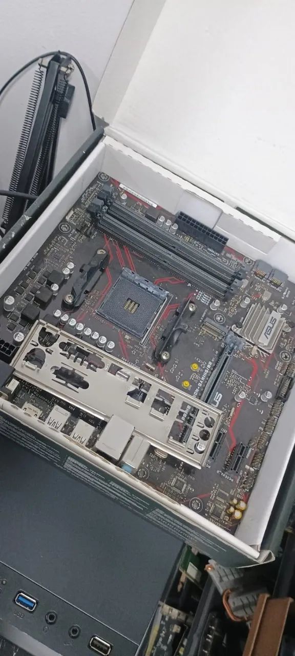 Placa mãe B450 gaming asus AM4