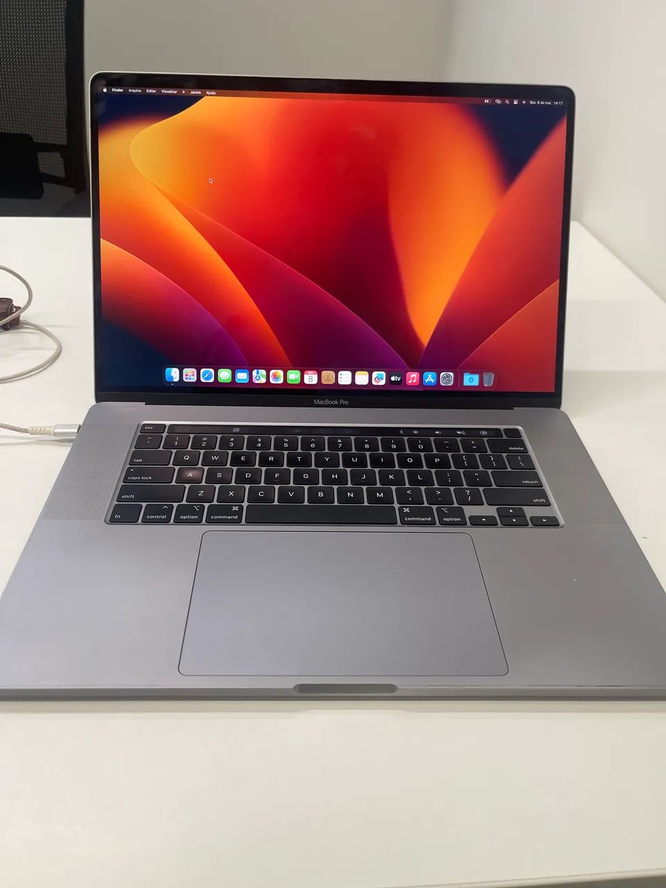 MacBook Pro 16-inch 2019 I7 6-core Touchbar - Notebooks - Rochdale