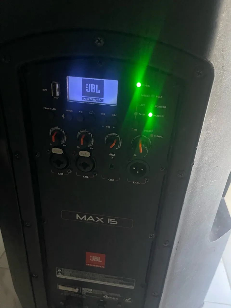 JBL MAX 15 em perfeito estado  - Foto 3