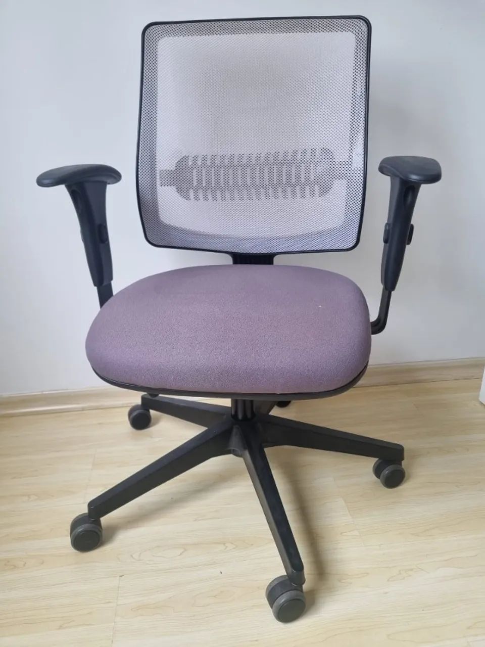 2 Cadeiras Uni Flexform de Escritório - Foto 4