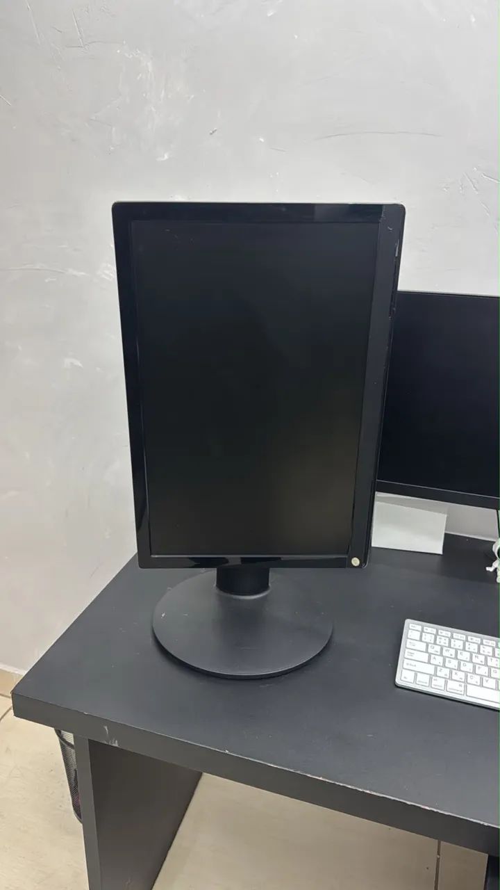 Monitor! Uso vertical e horizontal! Em ótimo estado - Foto 2