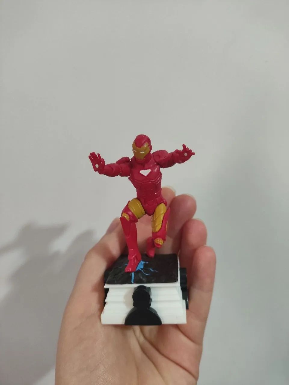 Kit miniaturas da Marvel de xadrez colecionáveis Hulk e homem de ferro - Foto 4
